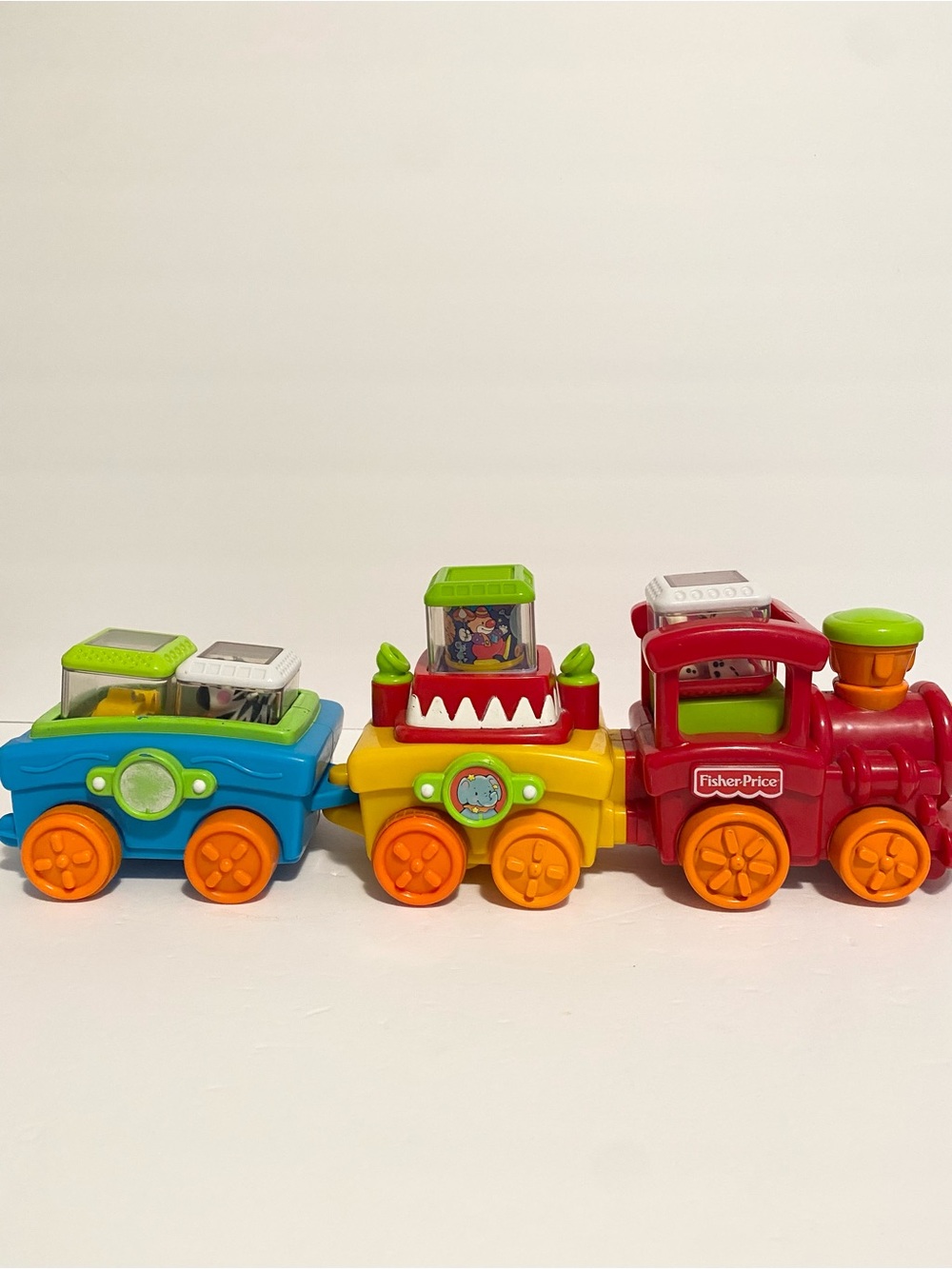 Fisher Price Peek A Boo Blocks Circus With Train Lights & Sound Work Animals Toy